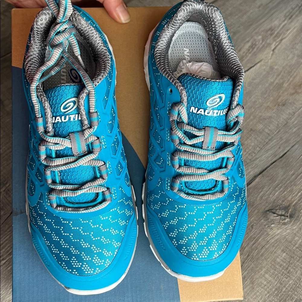 Nautilus Safety Footwear NEW N1081 Steel-toe Slip Resistant Teal Women's Sz 5 - Picture 4 of 8